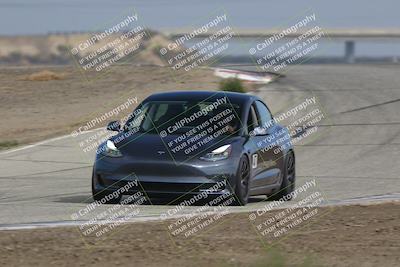 media/Oct-19-2025-Speed Ventures (Sun) [[a6e7fe67be]]/TC A/Session 2 (Outside Grapevine)/